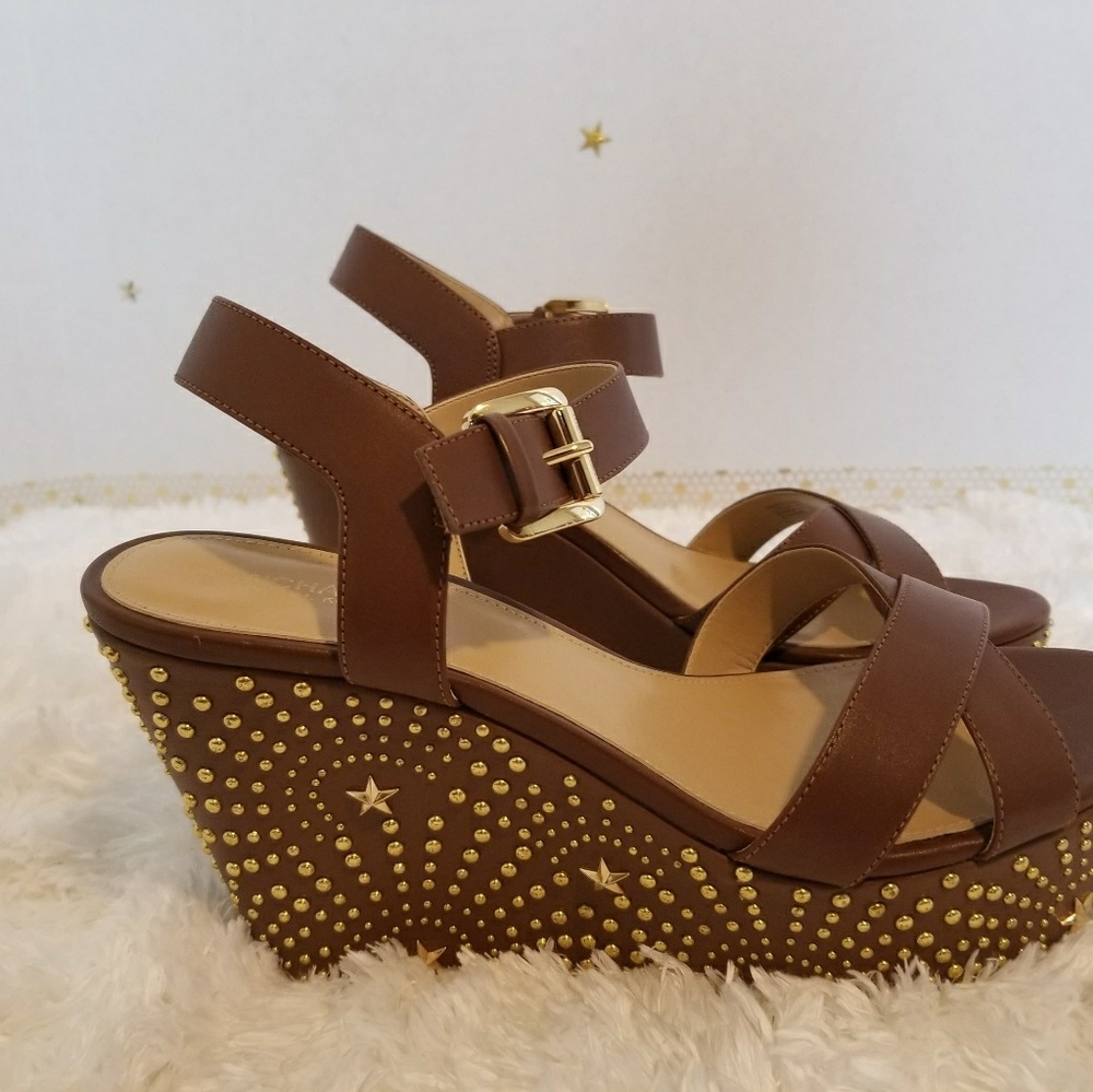 MK Dark Caramel Sia Star Studded Wedge Heel NWOB